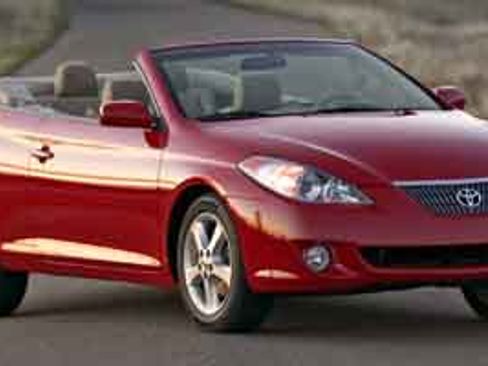 Used 2007 Toyota Solara SLE image 1