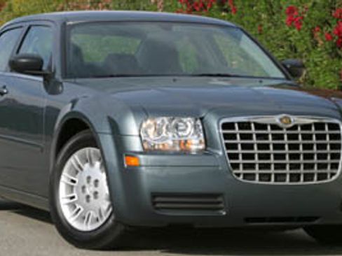 Used 2007 Chrysler 300 Touring w/ Comfort/Convenience Group image 1