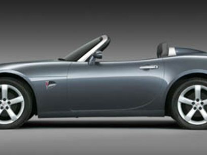 Used 2009 Pontiac Solstice Convertible w/ Preferred Package