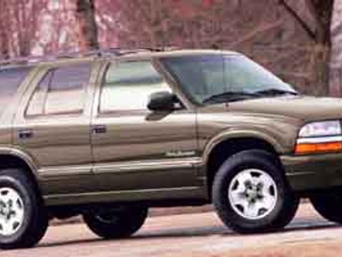 Used 2001 Chevrolet Blazer LT image 1