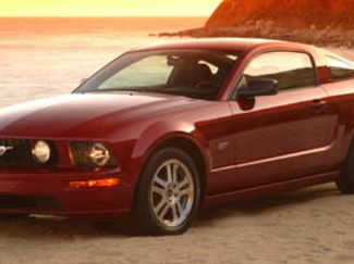 Used 2006 Ford Mustang GT Premium video 1