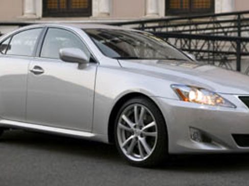 Used 2007 Lexus IS 350 image 1