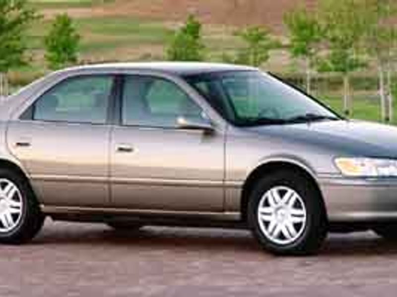 Used 2001 Toyota Camry CE image 1