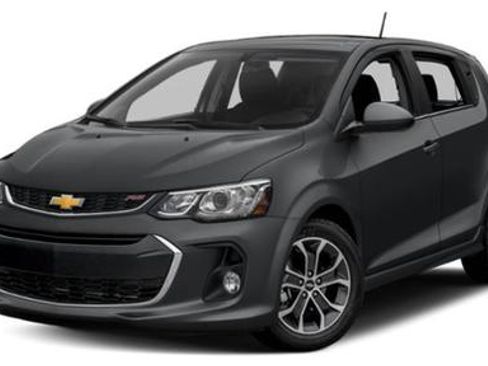 Used 2019 Chevrolet Sonic LT w/ Convenience Package image 1