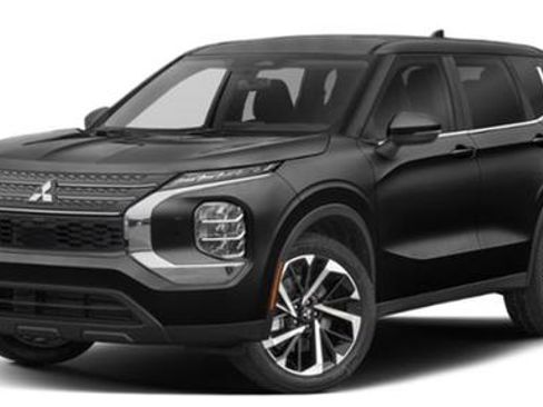 Used 2023 Mitsubishi Outlander SEL 40th Anniversary image 1