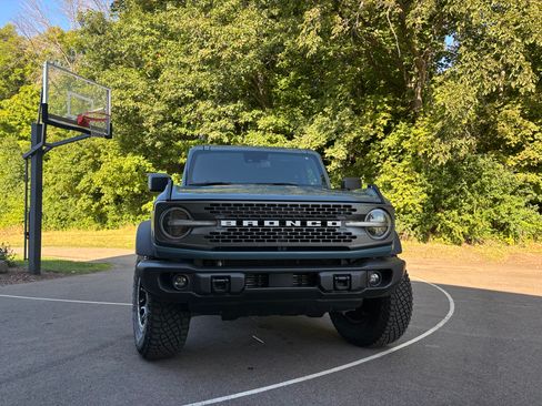 Used 2022 Ford Bronco Badlands w/ Sasquatch Package AWD/4WD image 5