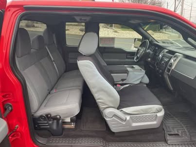 Used 2012 Ford F150 XLT w/ XLT Convenience Pkg AWD/4WD image 6