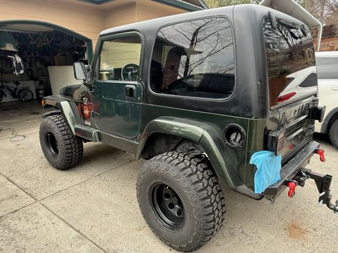Used 1997 Jeep Wrangler Sahara AWD/4WD image 2