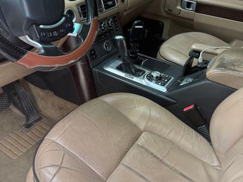 Used 2009 Land Rover Range Rover HSE AWD/4WD image 13