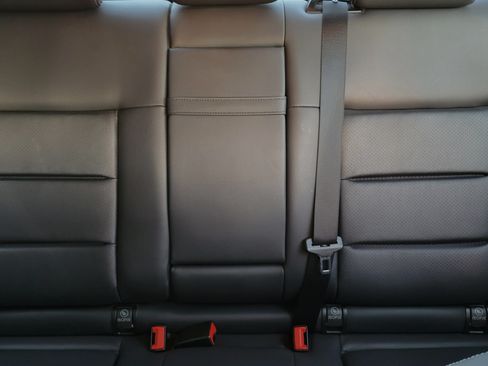 Used 2014 Mercedes-Benz E 350 E 350 Sedan 4D image 16