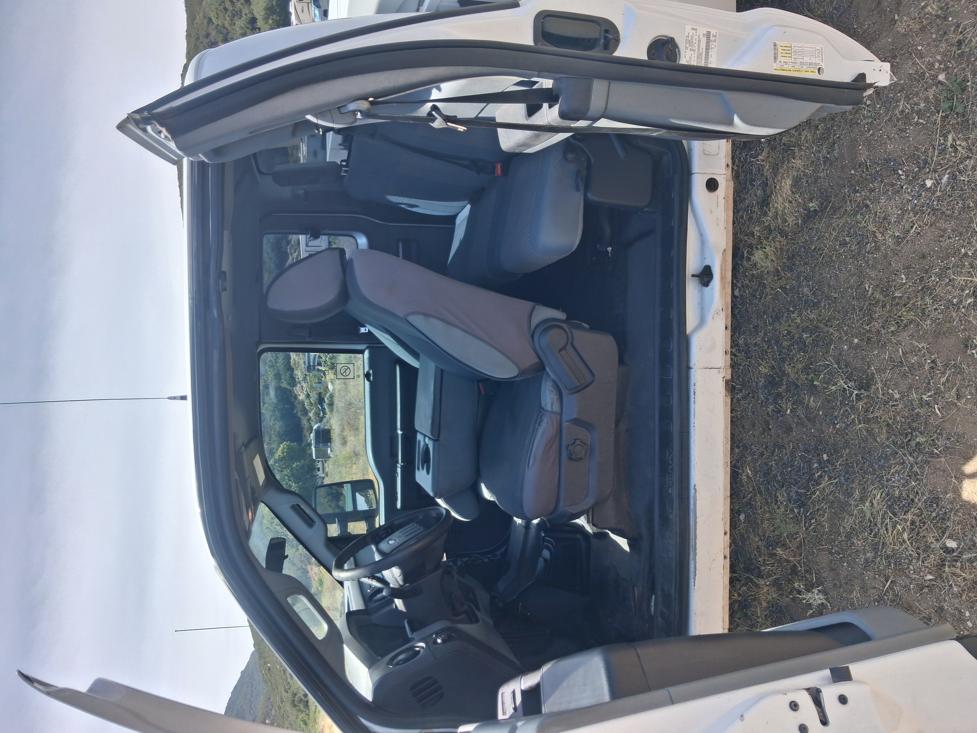 Used 2014 Ford F250 XL w/ Power Equipment Group AWD/4WD image 8