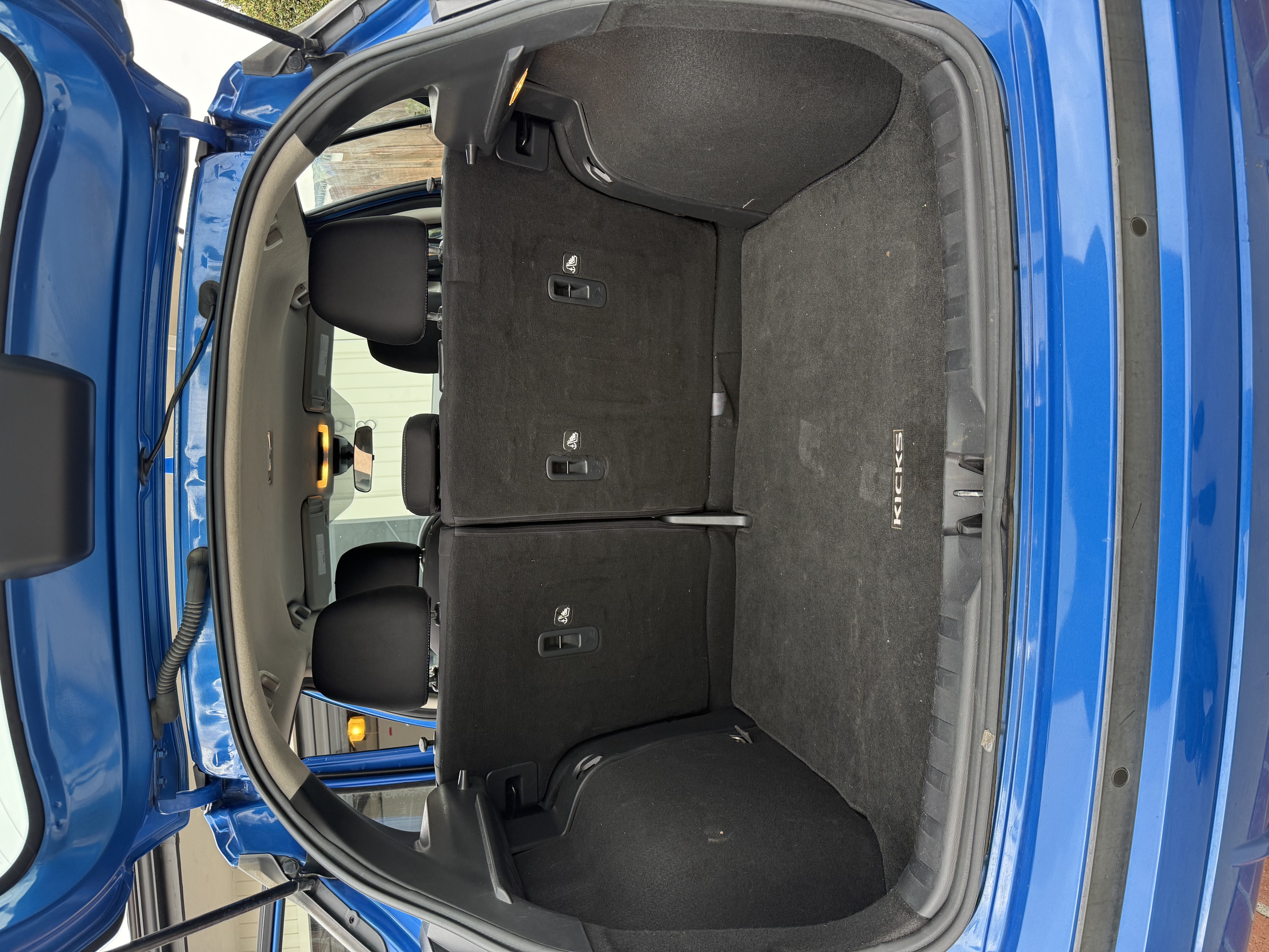Used 2022 Nissan Kicks SV FWD image 10