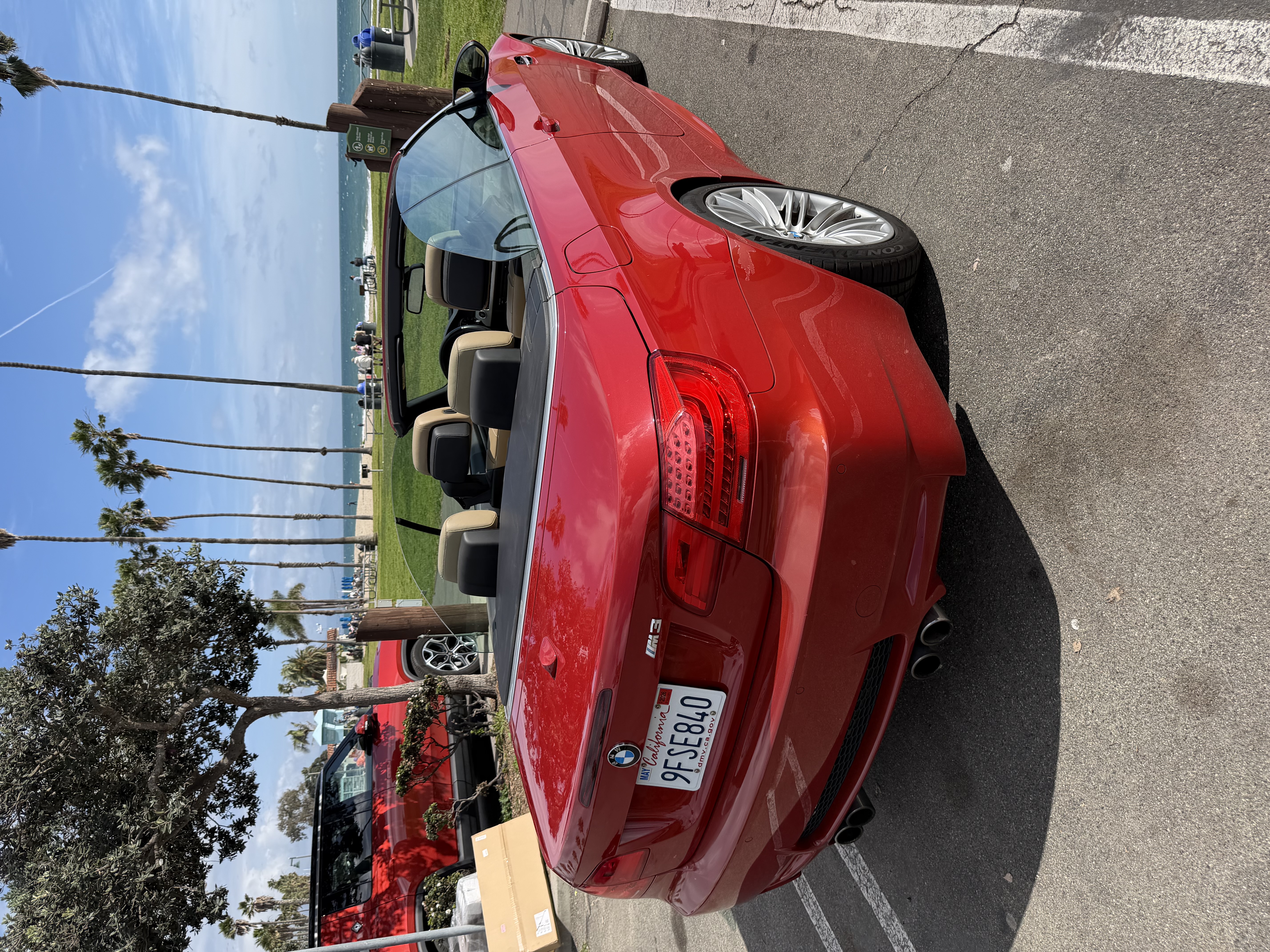 Used 2011 BMW M3 Convertible RWD image 9