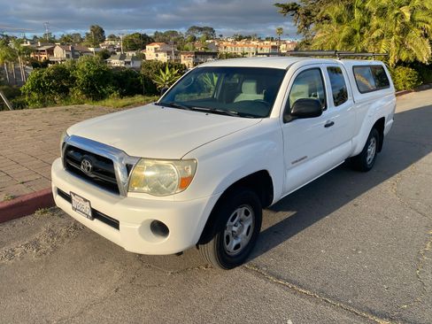 Used 2005 Toyota Tacoma 2WD Access Cab image 15
