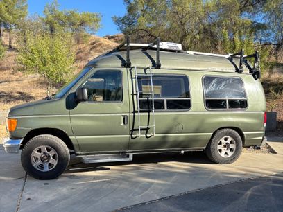 Used 2005 Ford E-150 and Econoline 150