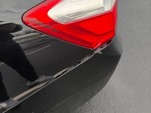 Used 2014 Honda Accord Touring image 16