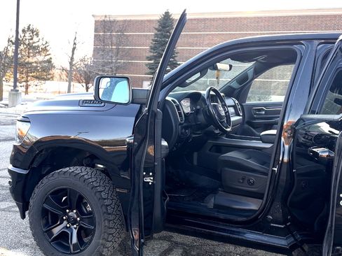 Used 2021 RAM 1500 Big Horn image 8