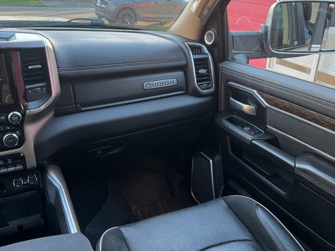 Used 2020 RAM 2500 Laramie image 19