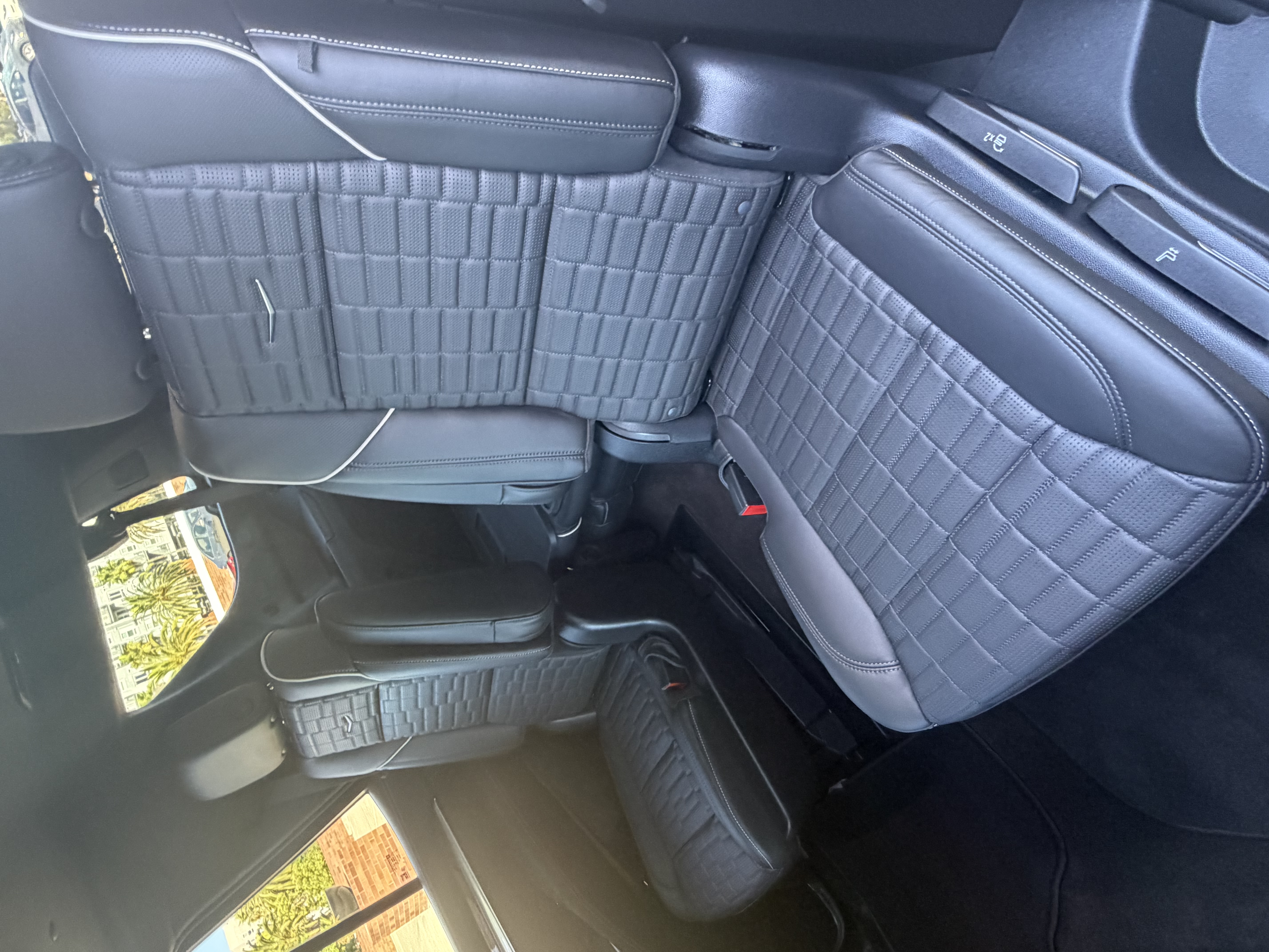 Used 2025 Cadillac Escalade Sport Platinum AWD/4WD image 26
