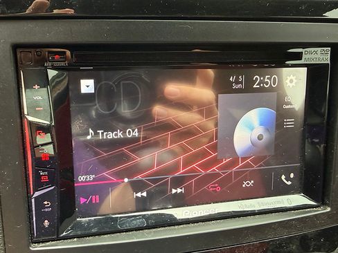 Used 2007 Saturn Sky w/ Premium Trim Pkg image 9