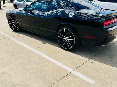 Used 2014 Dodge Challenger SXT