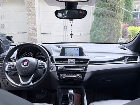 Used 2018 BMW X1 sDrive28i w/ Convenience Package FWD image 11