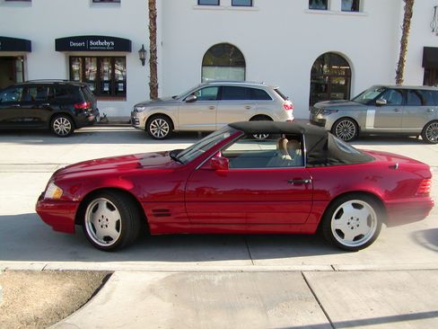 Used 1997 Mercedes-Benz SL 500 image 1