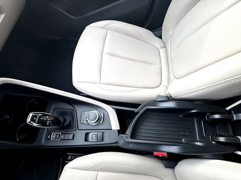 Used 2021 BMW X1 sDrive28i w/ Convenience Package FWD image 14
