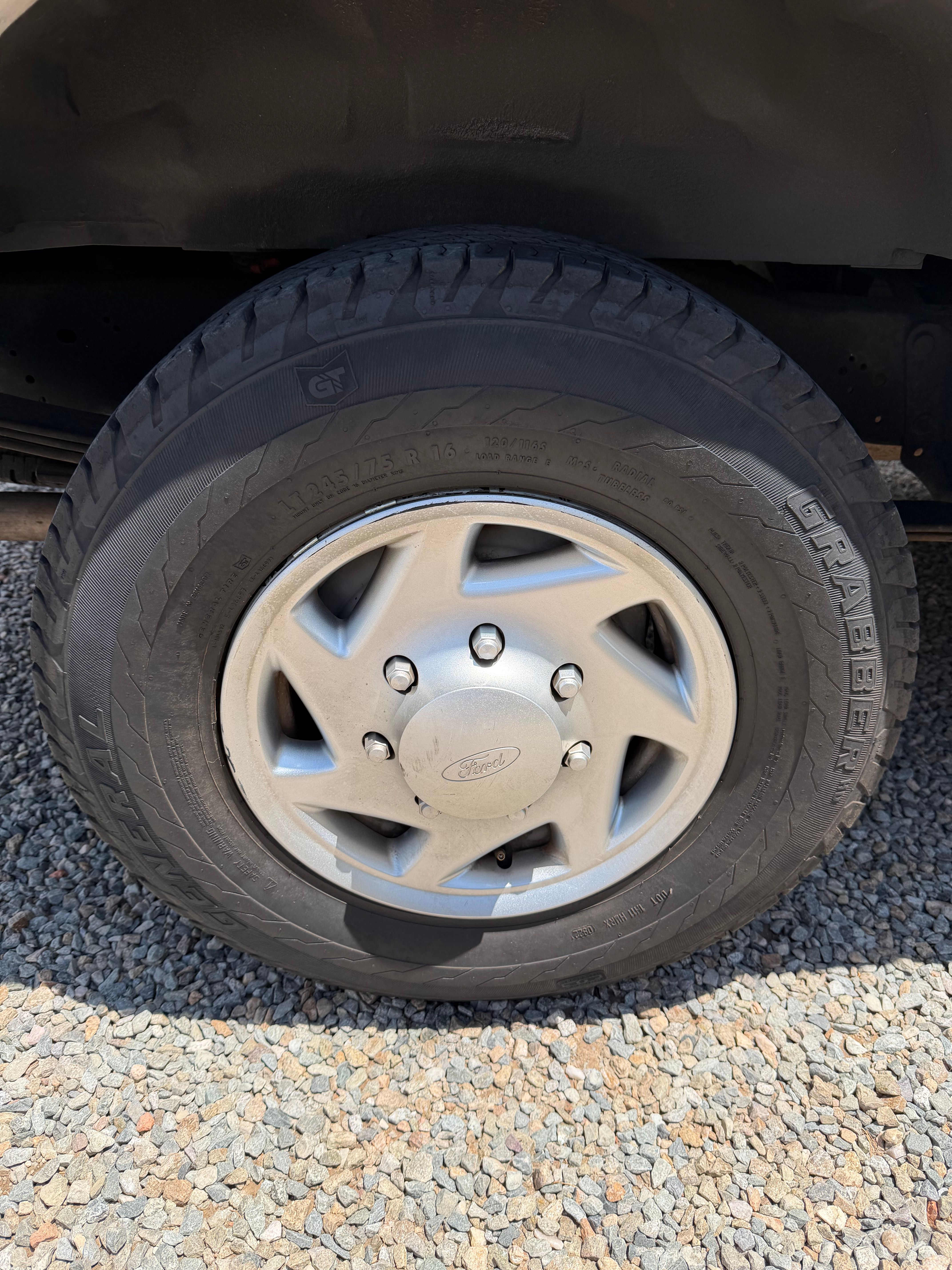 Used 2013 Ford E-250 and Econoline 250 w/ PWR Group RWD image 8