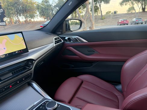 Used 2025 BMW M440i Coupe w/ Premium Package RWD image 24