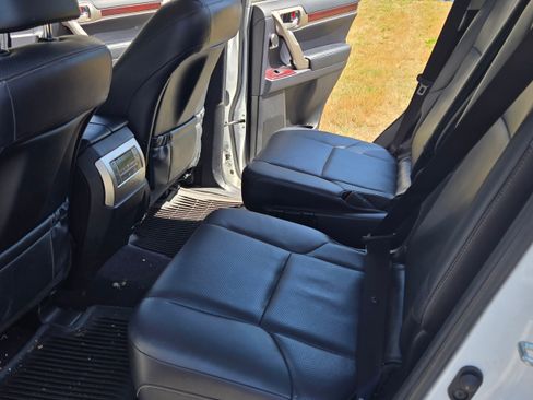 Used 2018 Lexus GX 460 Luxury image 14