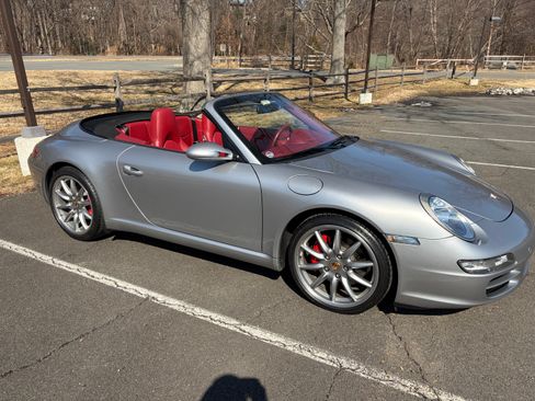 Used 2008 Porsche 911 Carrera S image 4