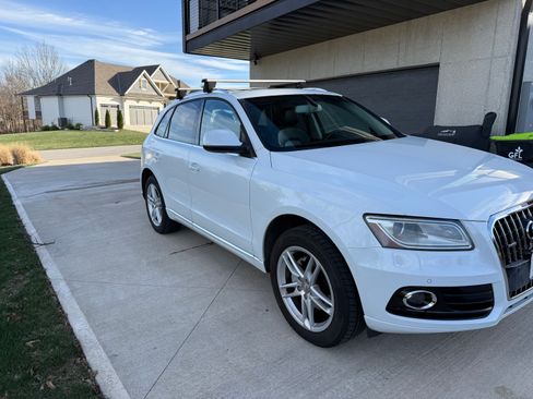 Used 2014 Audi Q5 2.0T Premium Plus w/ Premium Plus Package image 2