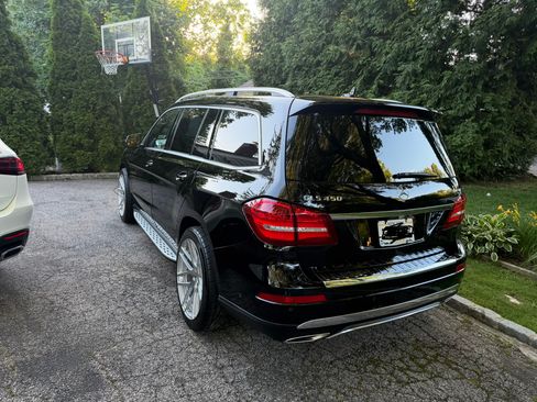 Used 2017 Mercedes-Benz GLS 450 4MATIC image 4
