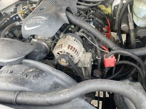 Used 2001 Chevrolet Silverado 1500 LS RWD image 12