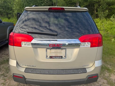 Used 2013 GMC Terrain SLT AWD/4WD image 2