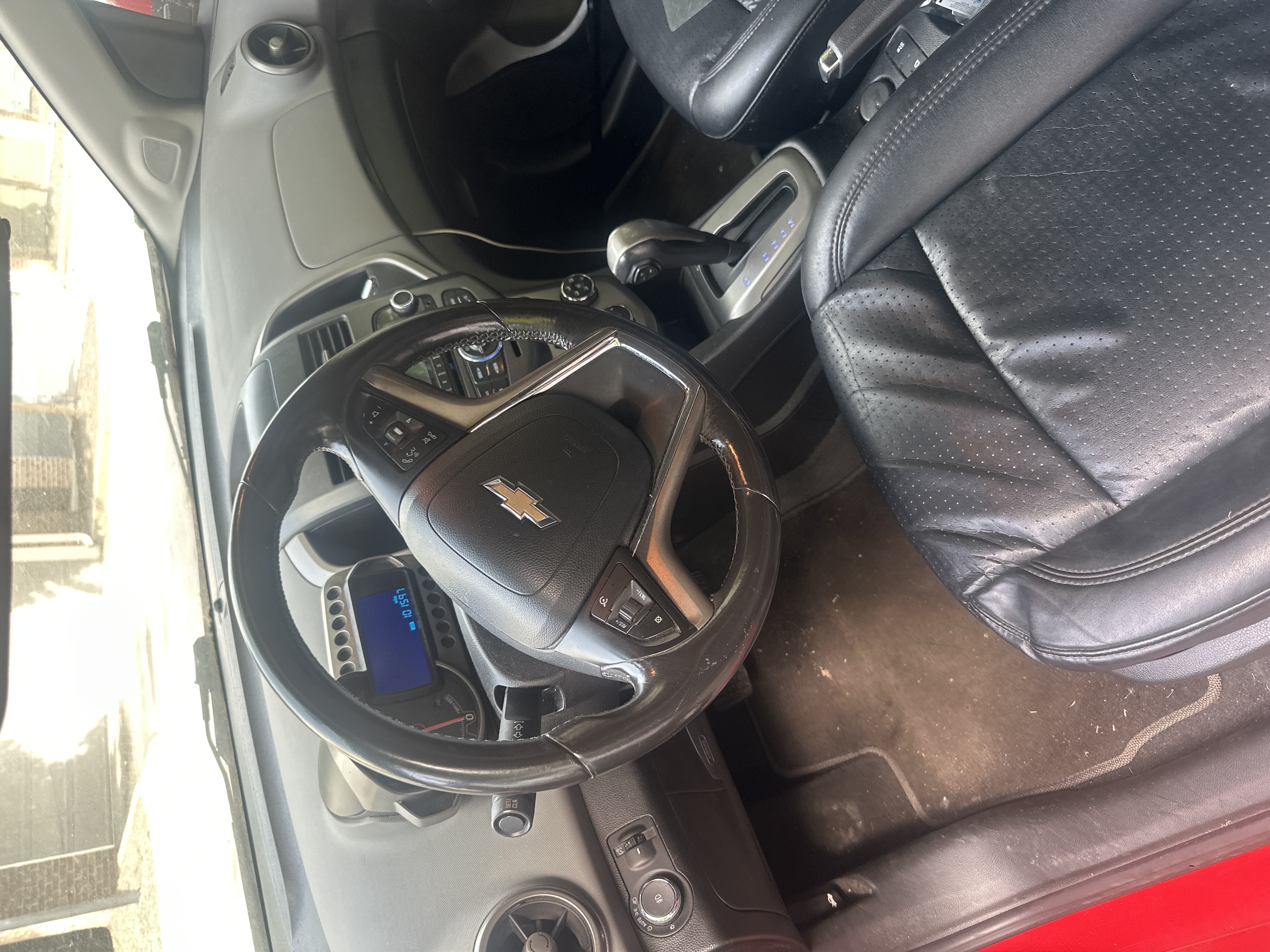 Used 2012 Chevrolet Sonic LTZ FWD image 9