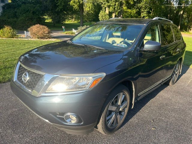 Used 2016 Nissan Pathfinder Platinum AWD/4WD image 6