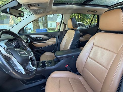 Used 2020 GMC Terrain SLT w/ Preferred Package FWD image 14