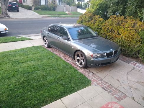 Used 2008 BMW 750Li image 4