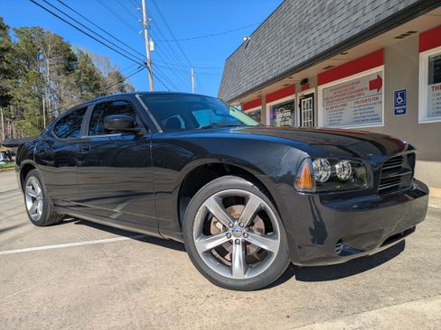 Used 2009 Dodge Charger SE image 12