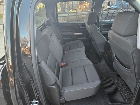 Used 2018 Chevrolet Silverado 1500 LT w/ All Star Edition image 8