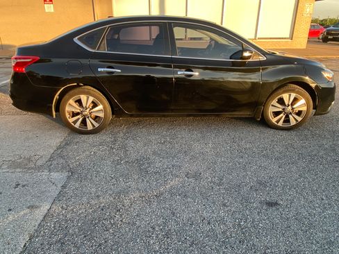 Used 2017 Nissan Sentra SL image 4