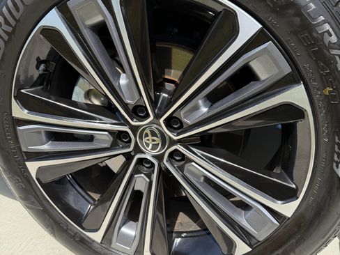 Used 2023 Toyota bZ4X FWD w/ Weather Package image 17