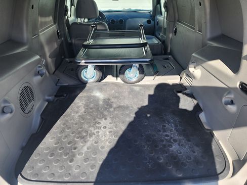 Used 2010 Chevrolet HHR LT w/ LT Preferred Equipment Group image 10