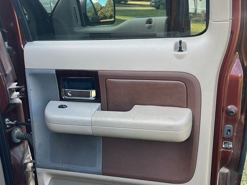 Used 2007 Ford F150 King Ranch image 5