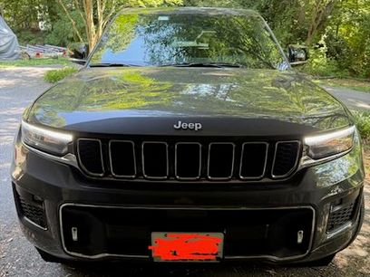 Used 2024 Jeep Grand Cherokee Overland w/ Luxury Tech Group IV
