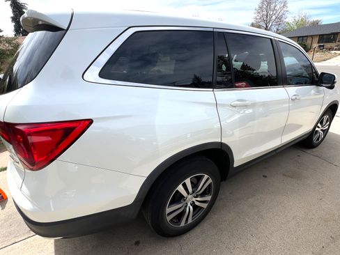 Used 2018 Honda Pilot EX image 2