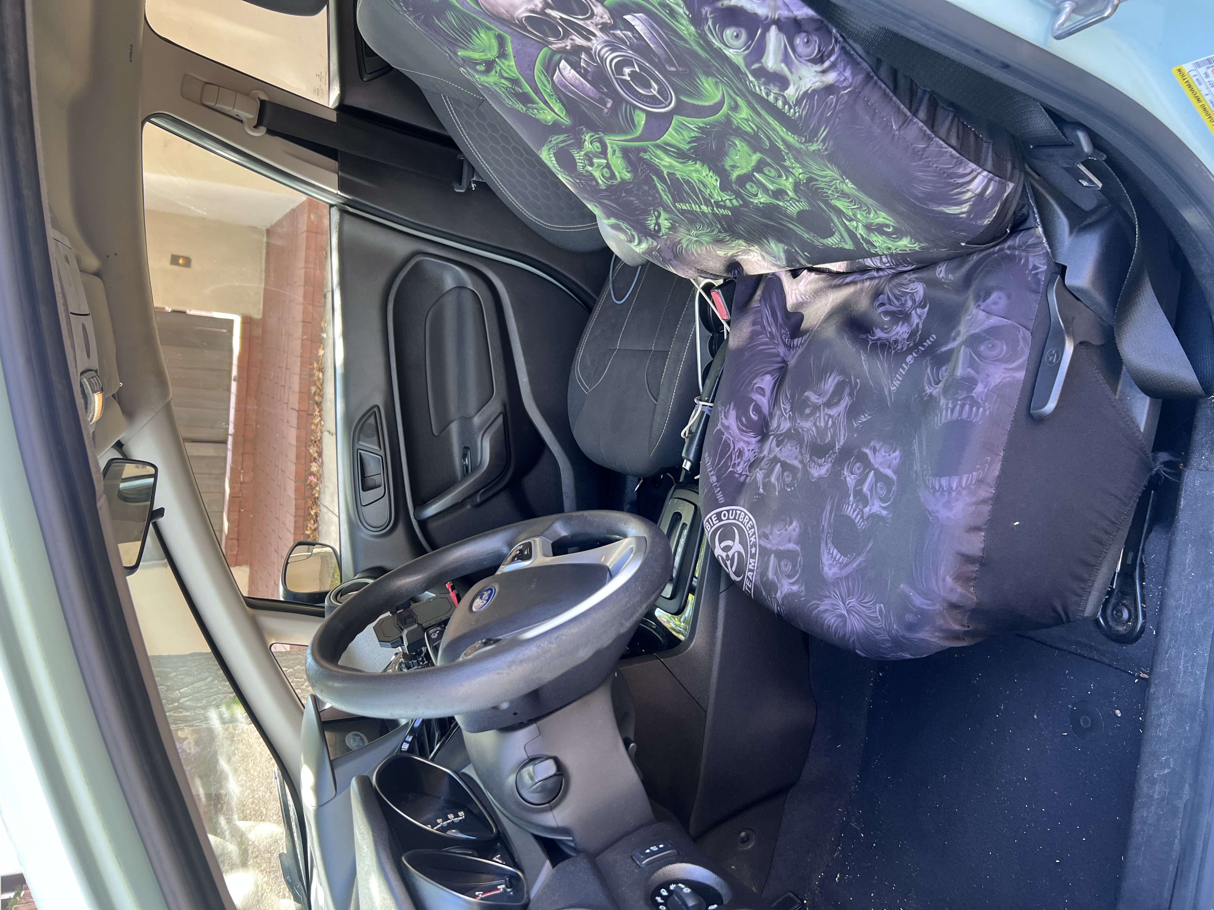Used 2019 Ford Fiesta SE w/ Equipment Group 201A FWD image 6