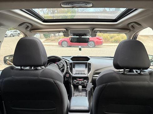 Used 2020 Subaru Forester Premium image 8